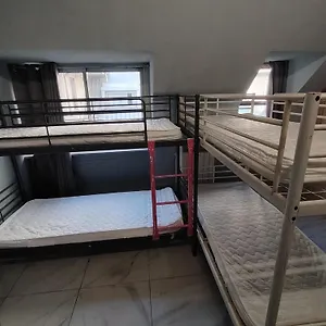  Hostel Lion & Youth Italy